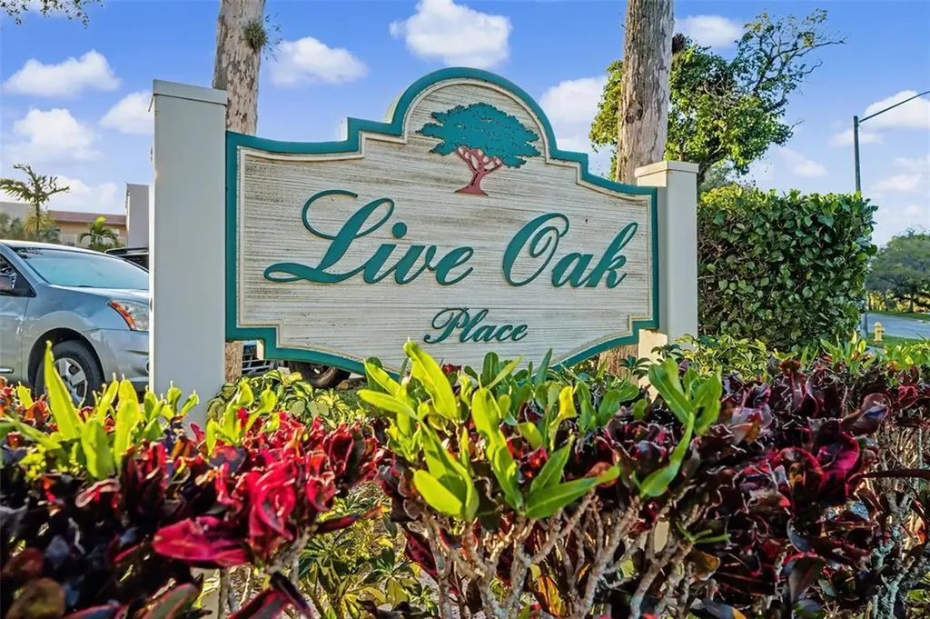 9440 Live Oak Place Davie FL 33324