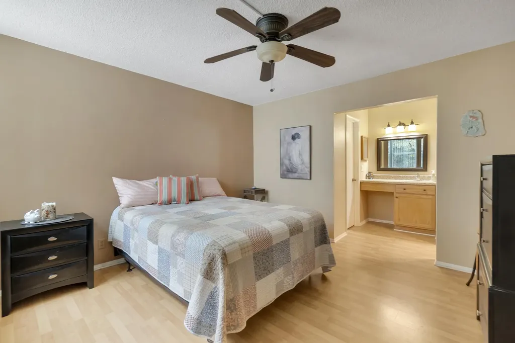 9440 Live Oak Place Davie FL 33324