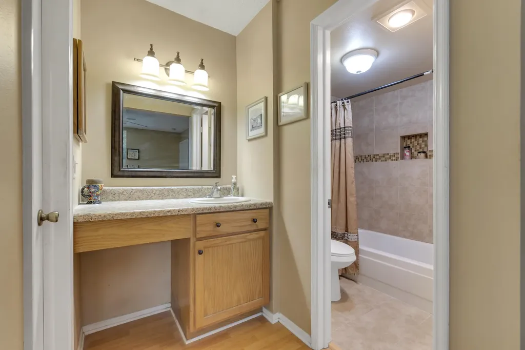 9440 Live Oak Place Davie FL 33324