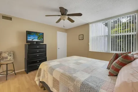 9440 Live Oak Place Davie FL 33324