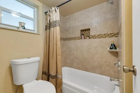 9440 Live Oak Place Davie FL 33324