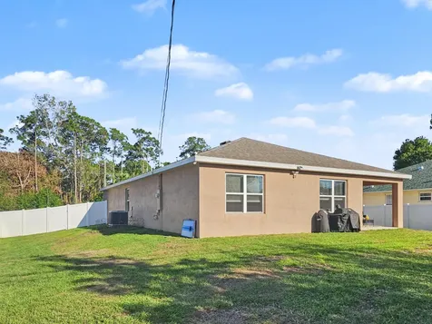 1858 SW Lennox Street Port St Lucie FL 34953
