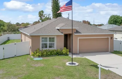 1858 SW Lennox Street Port St Lucie FL 34953