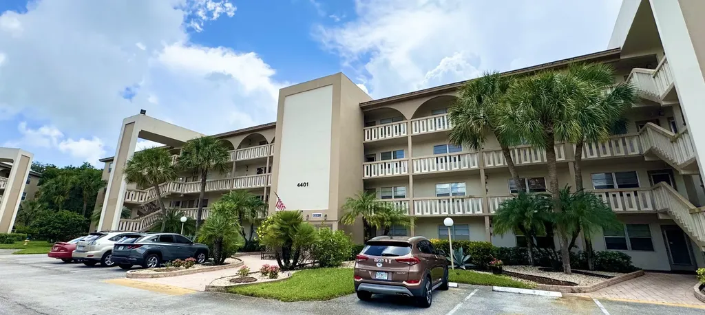 4401 Martinique Court Coconut Creek FL 33066