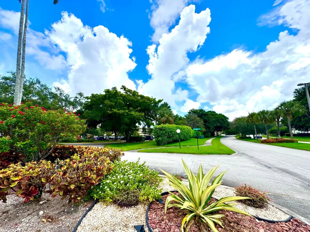 4401 Martinique Court Coconut Creek FL 33066