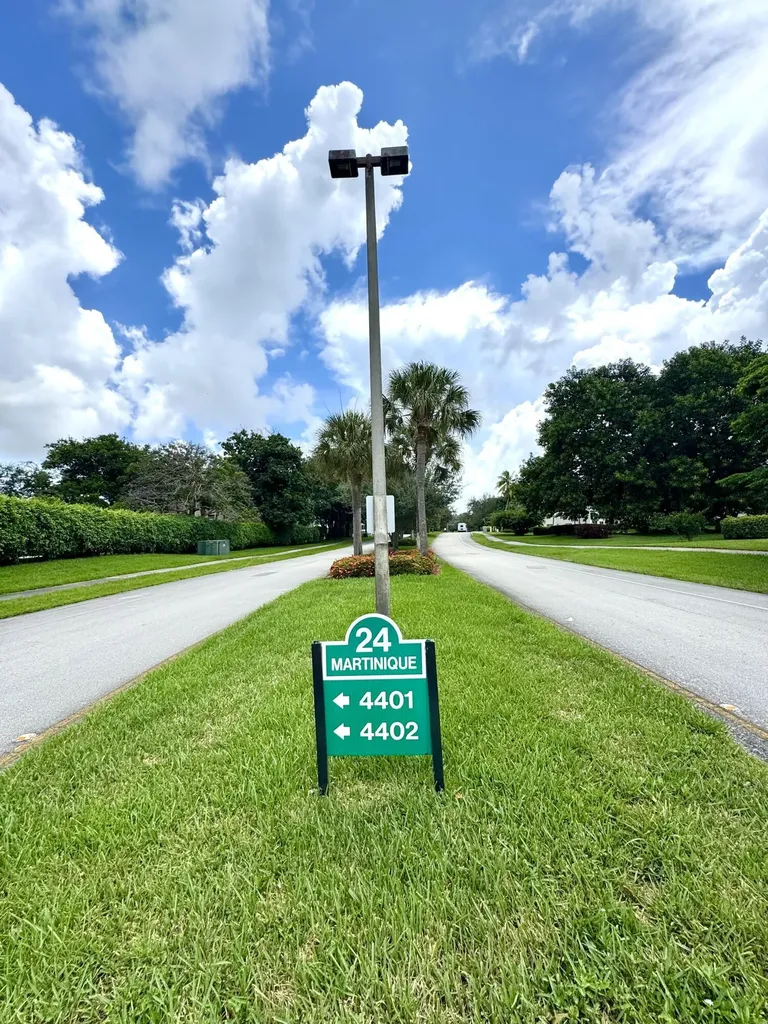4401 Martinique Court Coconut Creek FL 33066