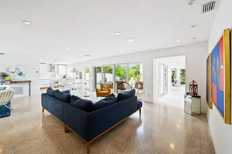 349 NE 29th Street Wilton Manors FL 33334
