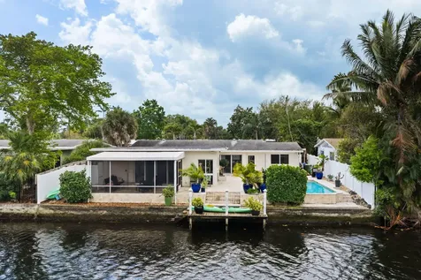 349 NE 29th Street Wilton Manors FL 33334