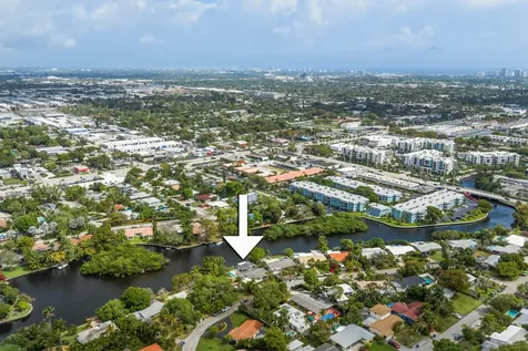 349 NE 29th Street Wilton Manors FL 33334
