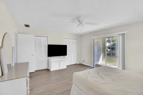 18 Vista Gardens Trail Vero Beach FL 32962