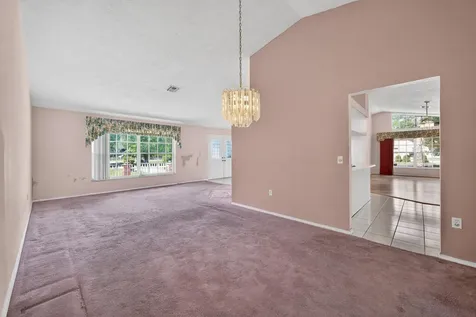 8016 West Drive Wesley Chapel FL 33544