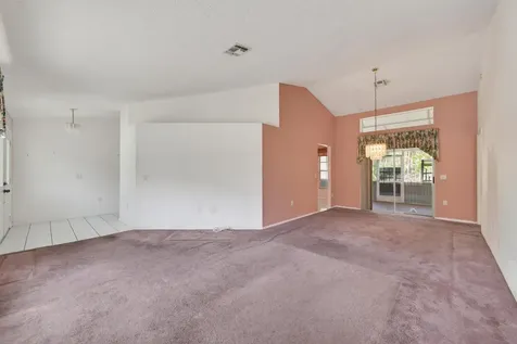 8016 West Drive Wesley Chapel FL 33544