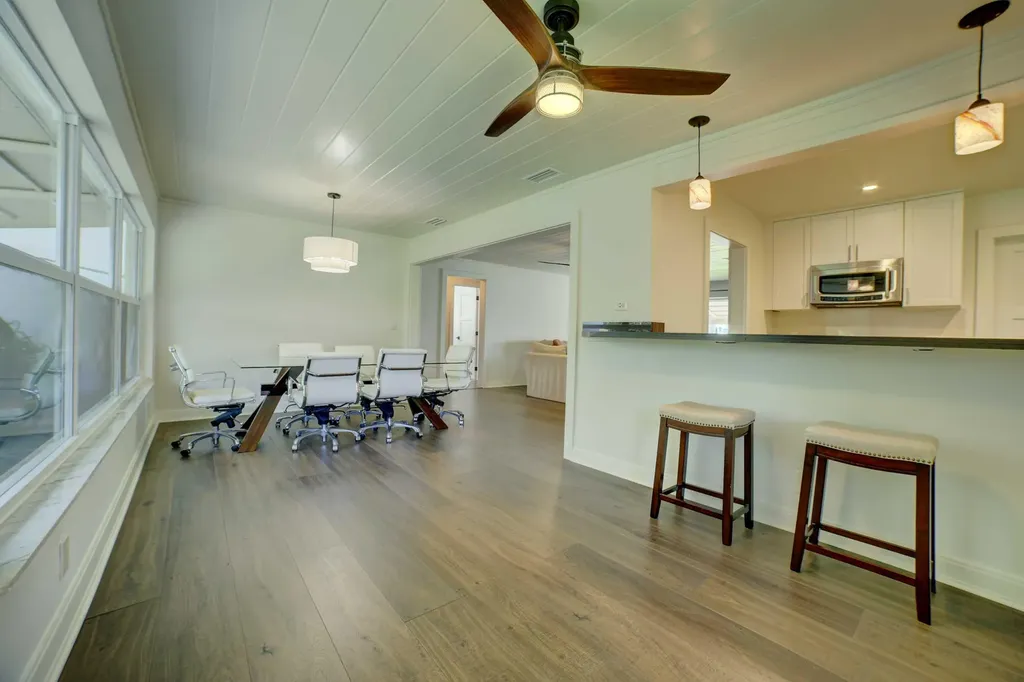 132 NW 10th Court Boynton Beach FL 33426