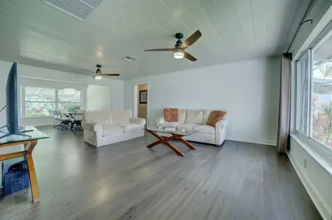 132 NW 10th Court Boynton Beach FL 33426