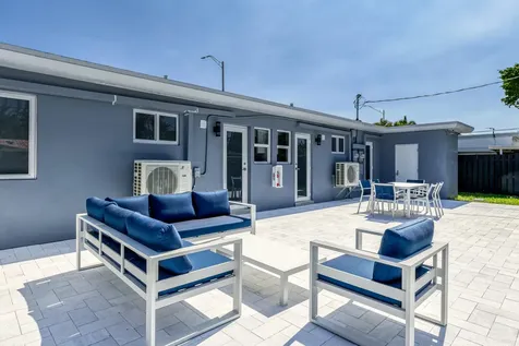 2009 NE 26th Street Wilton Manors FL 33305