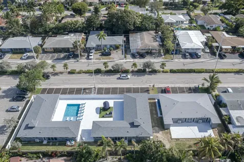 2009 NE 26th Street Wilton Manors FL 33305