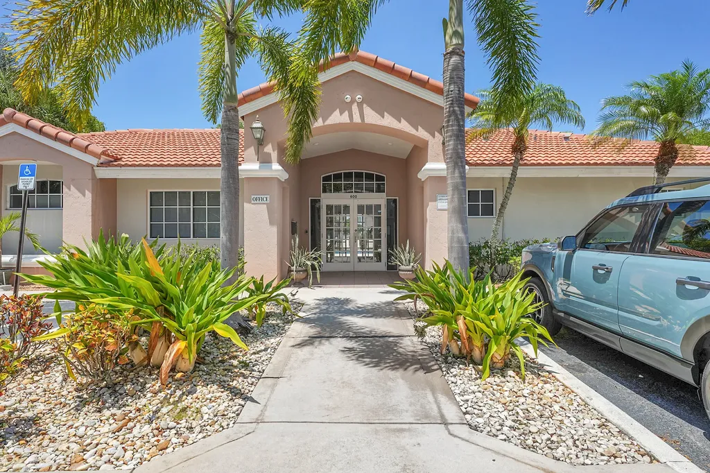 602 Executive Center Drive West Palm Beach FL 33401