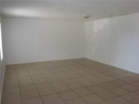 1633 W 28th Street Riviera Beach FL 33404