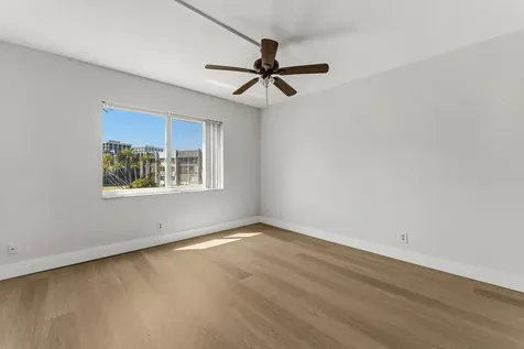 1638 Embassy Drive West Palm Beach FL 33401