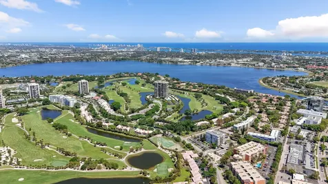 1638 Embassy Drive West Palm Beach FL 33401