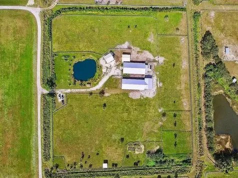 7565 Polo Square Vero Beach FL 32968