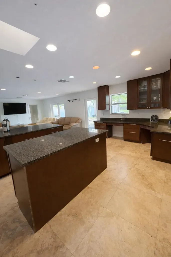 481 S 56th Terrace Terrace S West Palm Beach FL 33415
