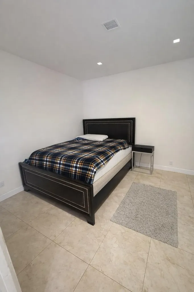 481 S 56th Terrace Terrace S West Palm Beach FL 33415