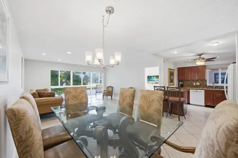 129 Piedmont C Delray Beach FL 33484