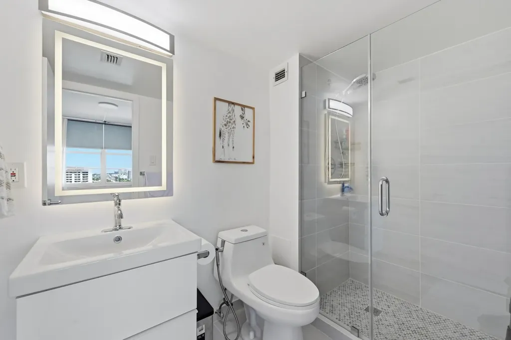 18011 Biscayne Boulevard Aventura FL 33160