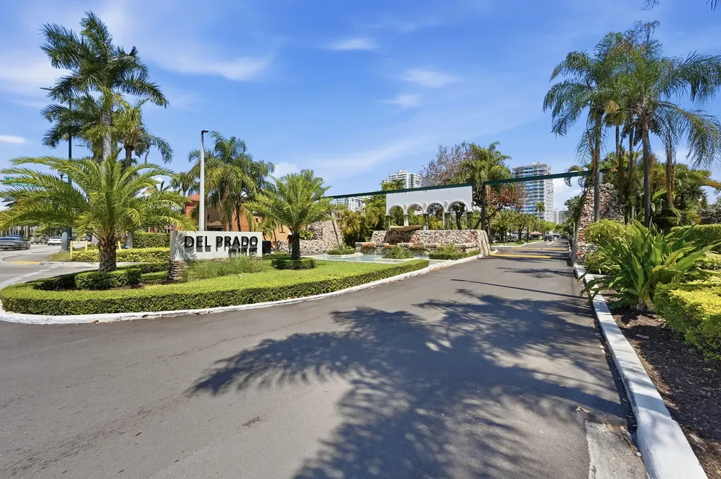 18011 Biscayne Boulevard Aventura FL 33160