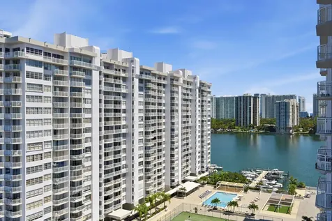 18011 Biscayne Boulevard Aventura FL 33160