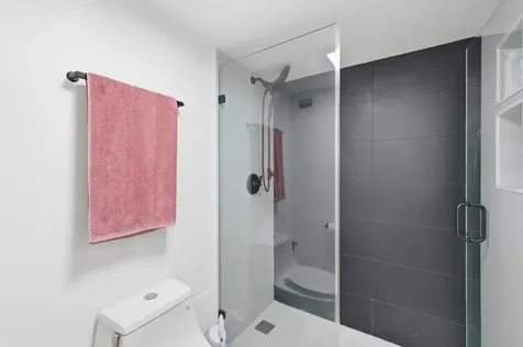 18011 Biscayne Boulevard Aventura FL 33160