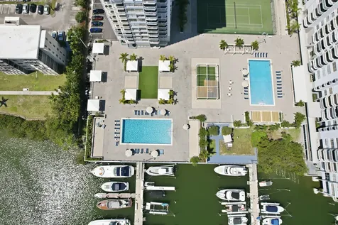 18011 Biscayne Boulevard Aventura FL 33160