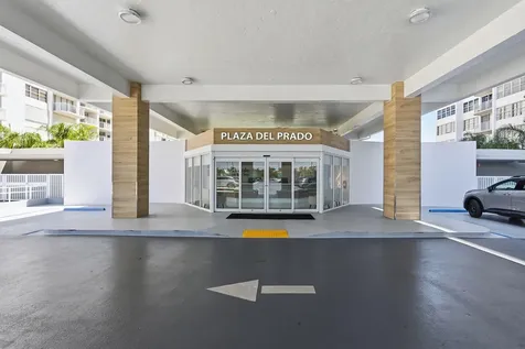 18011 Biscayne Boulevard Aventura FL 33160