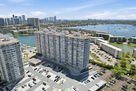 18011 Biscayne Boulevard Aventura FL 33160