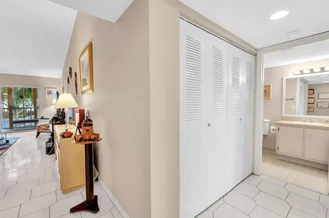 7235 S Devon Drive Tamarac FL 33321