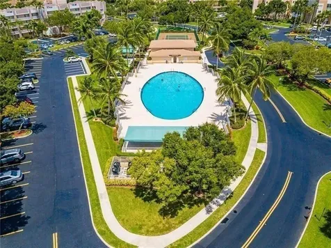 7235 S Devon Drive Tamarac FL 33321