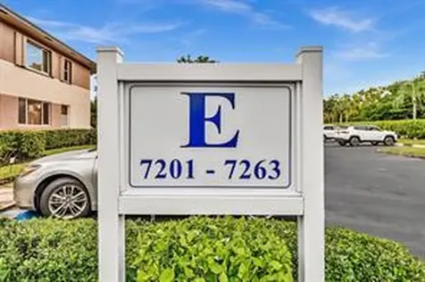 7235 S Devon Drive Tamarac FL 33321