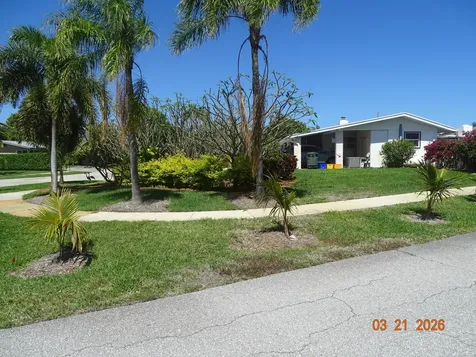 4760 NW 2nd Terrace Boca Raton FL 33431