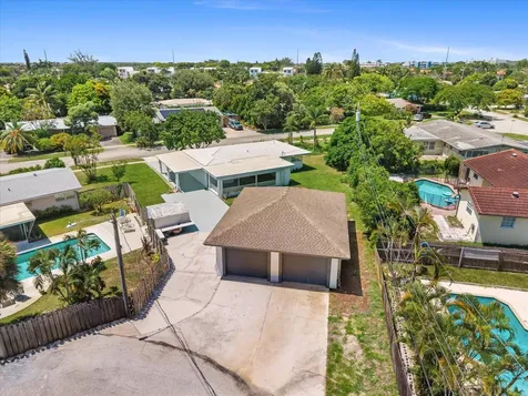 4822 NW 2nd Terrace Boca Raton FL 33431