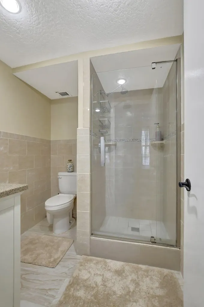 14 Royal Palm Way Boca Raton FL 33432