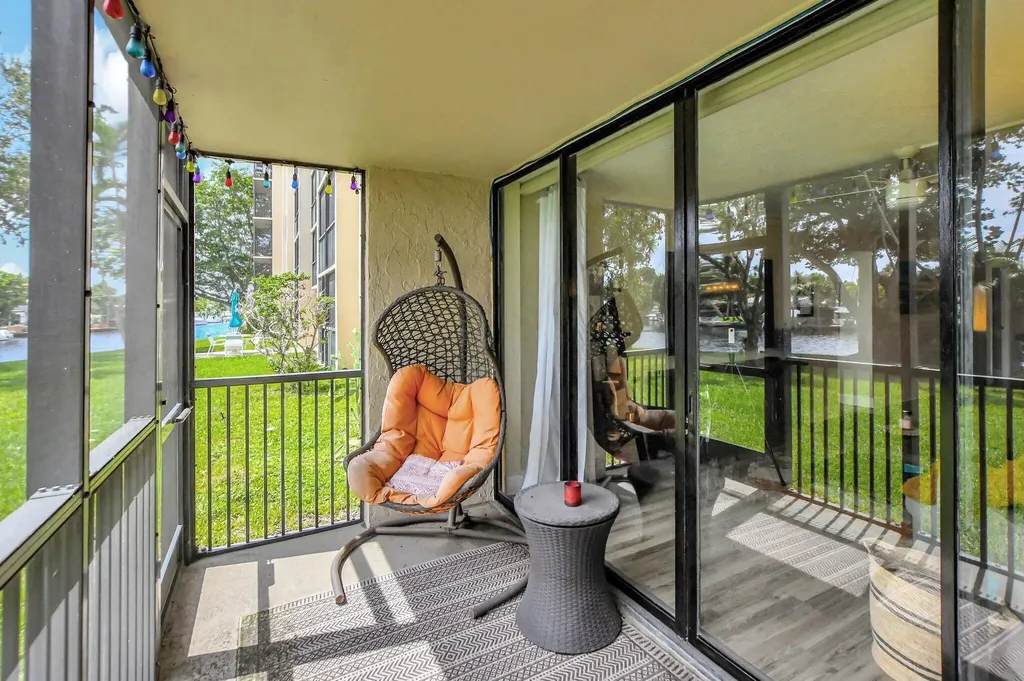 14 Royal Palm Way Boca Raton FL 33432