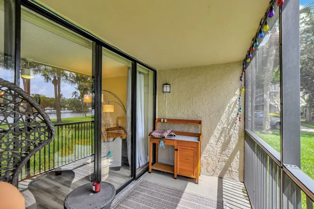 14 Royal Palm Way Boca Raton FL 33432