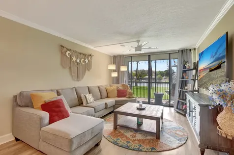 14 Royal Palm Way Boca Raton FL 33432