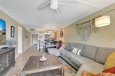 14 Royal Palm Way Boca Raton FL 33432