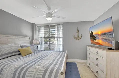 14 Royal Palm Way Boca Raton FL 33432