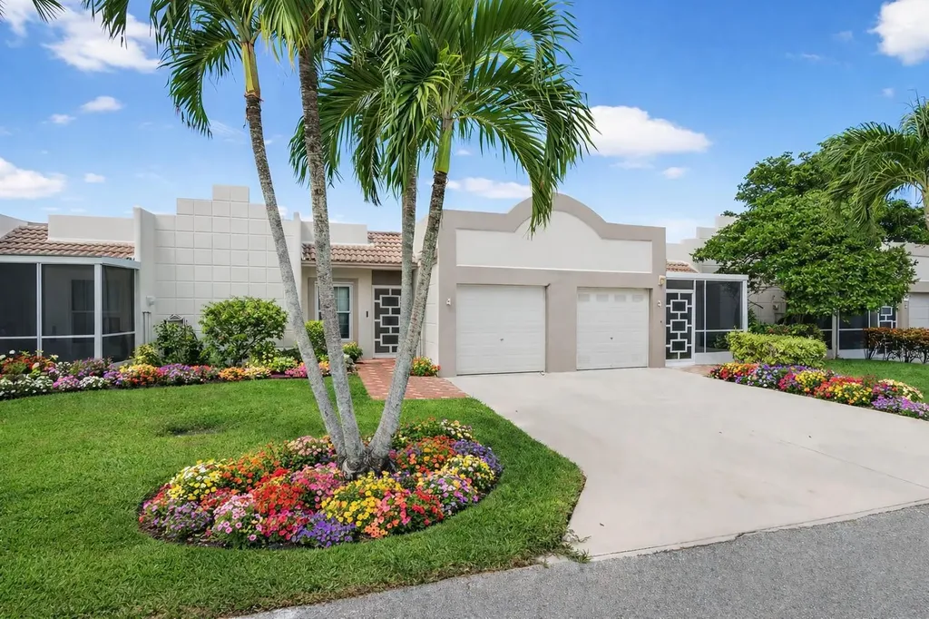 19000 Stewart Circle Boca Raton FL 33496