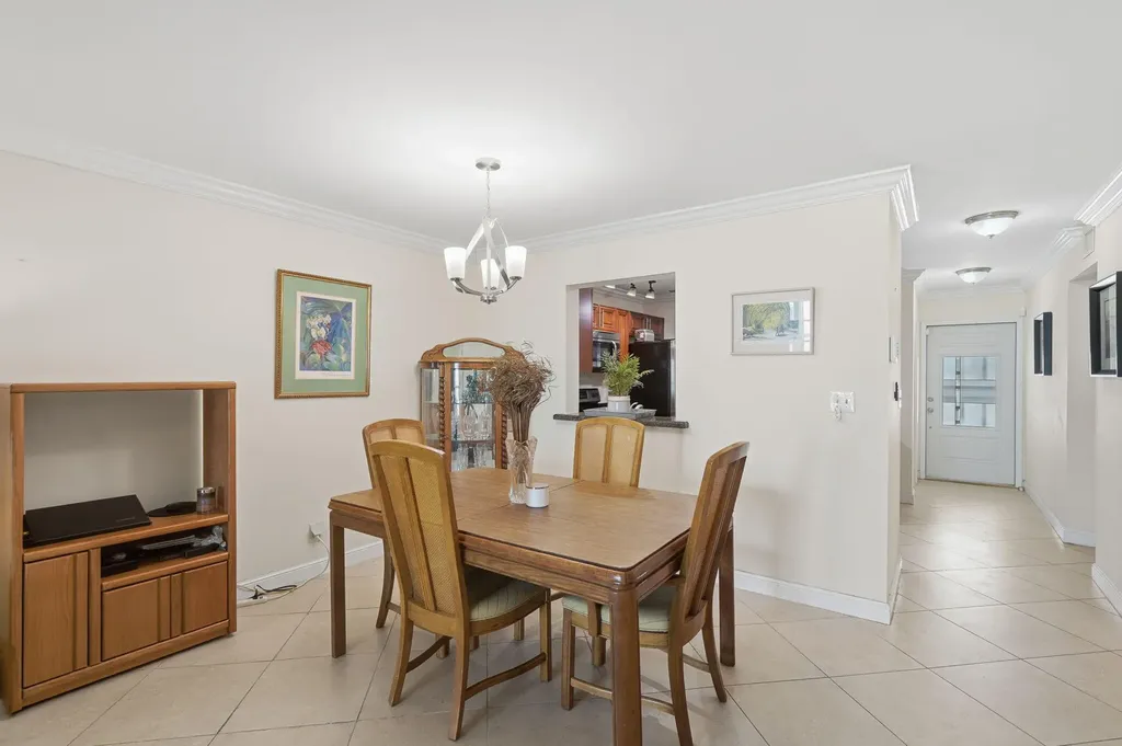19000 Stewart Circle Boca Raton FL 33496