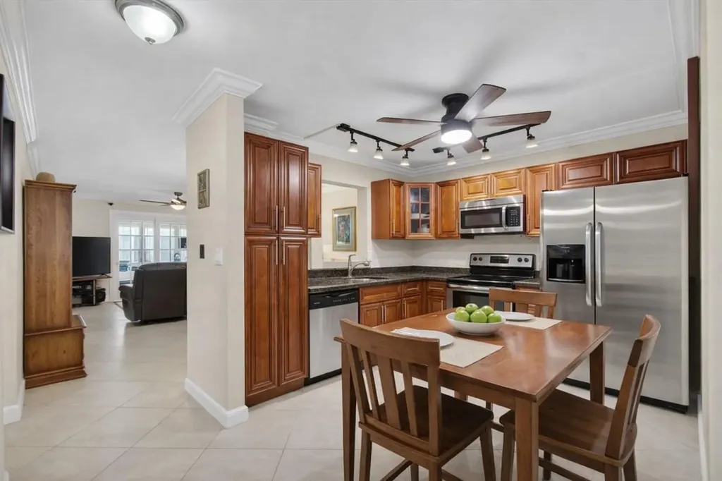 19000 Stewart Circle Boca Raton FL 33496