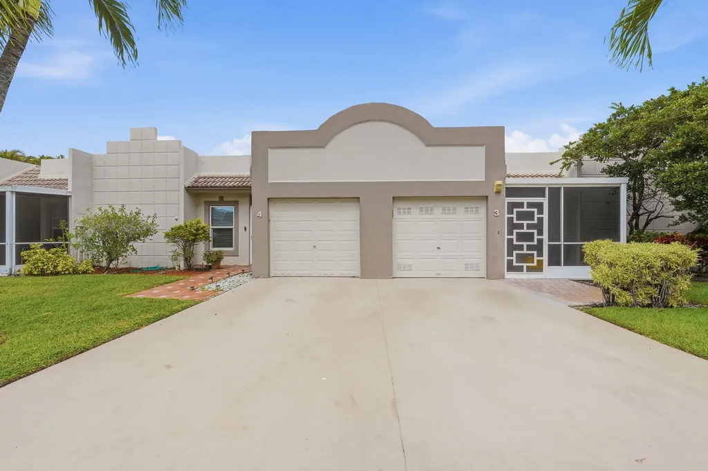 19000 Stewart Circle Boca Raton FL 33496